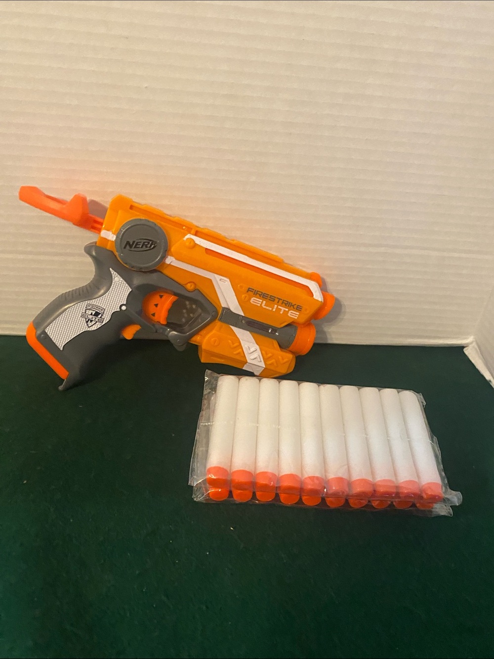 NERF N-Strike Elite Firestrike  ( C10 )